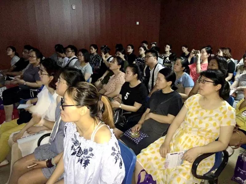 产后恢复秘籍：从新手妈妈到完美身材
